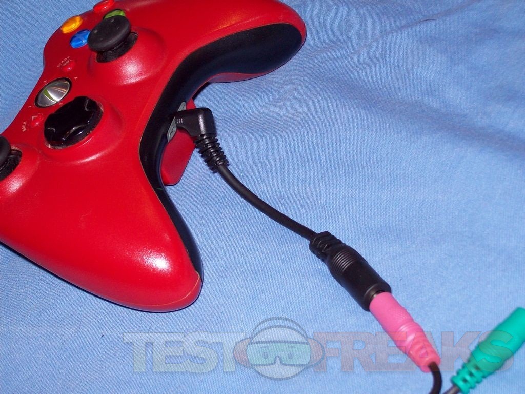 connect headphones to xbox 360 controller