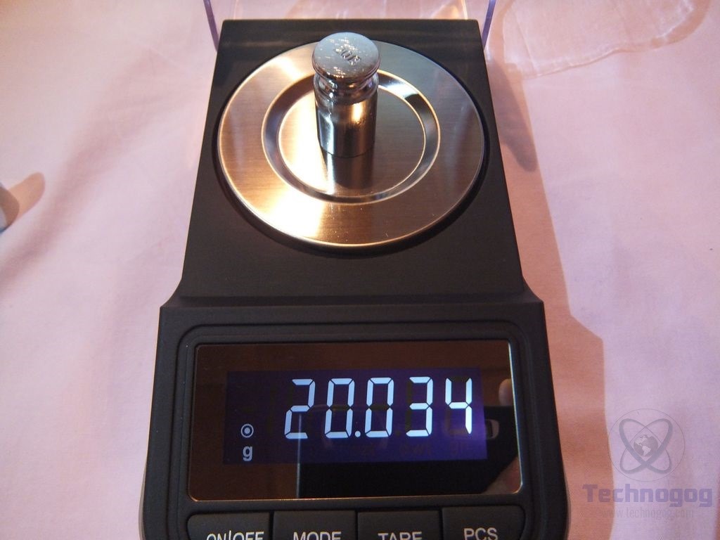 Smart Weight High Precision Milligram Scale - Precision Chems